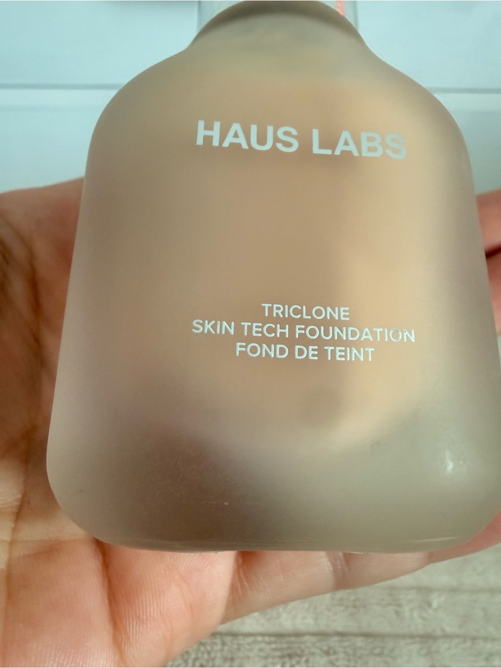 Haus Labs By Lady Gaga Triclone Skin Tech Foundation - 200 neutral Beige Bottle
